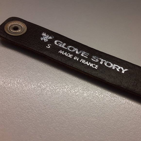 Swarovski Pink Crystal Stud leather strap bracelet - snap closure - - Picture 5 of 6